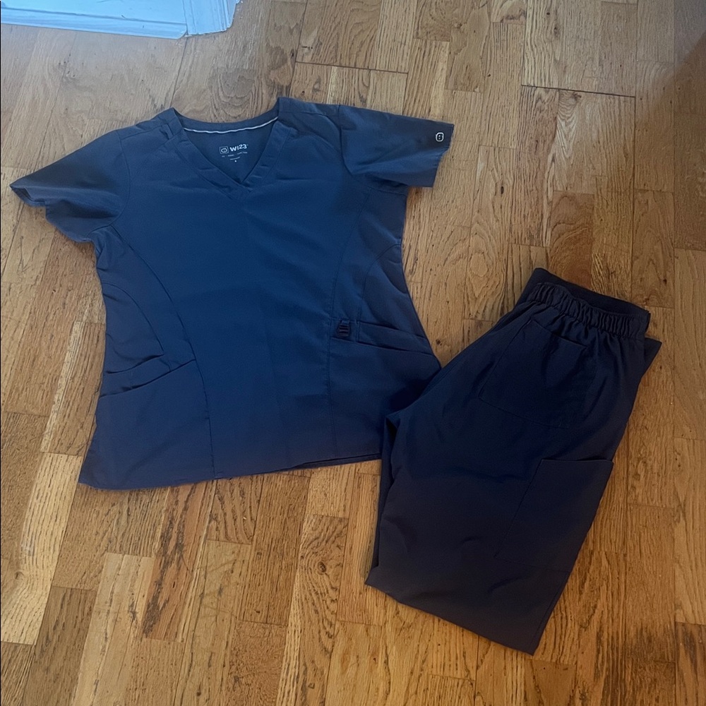 Women's Gray Scrub Set
